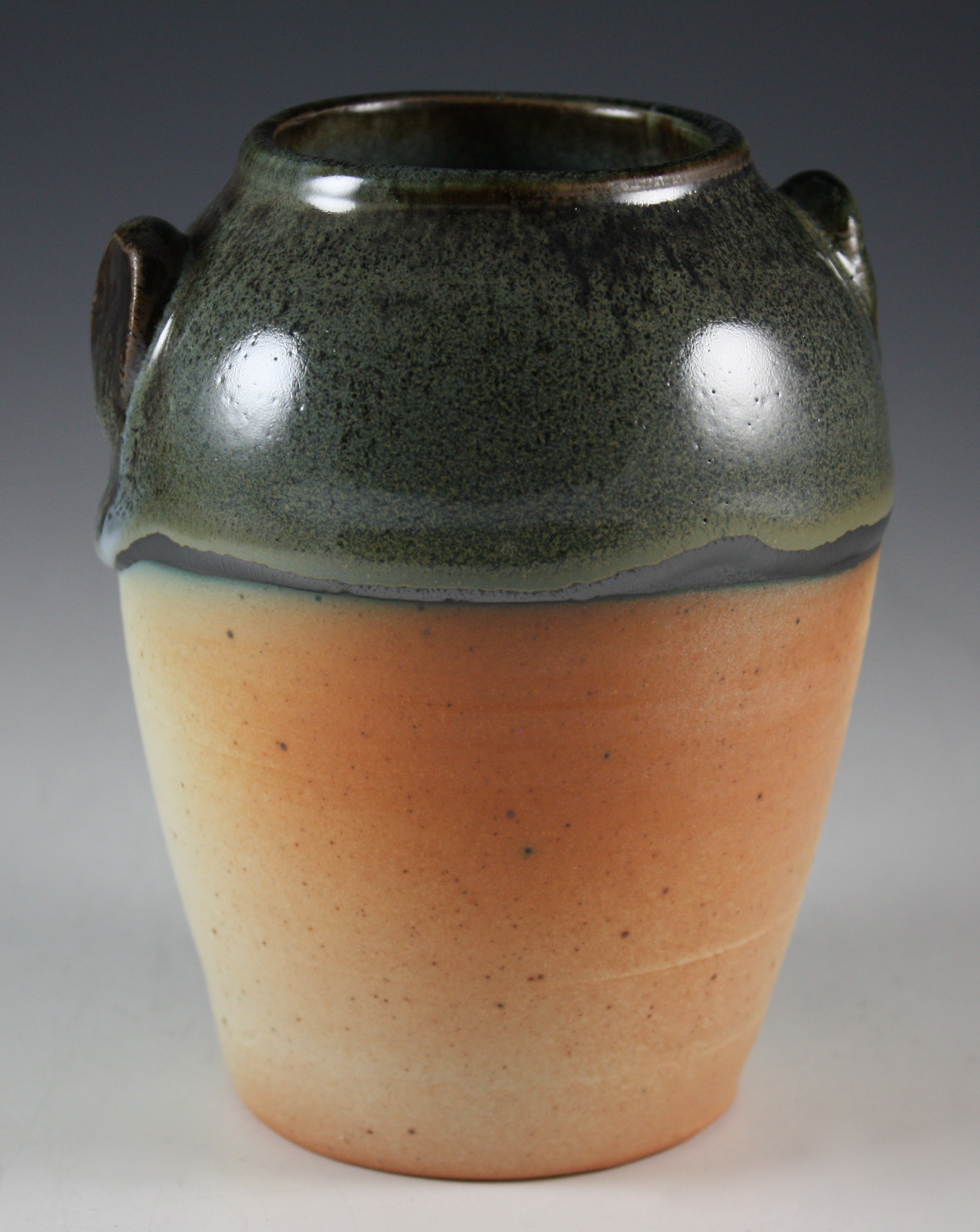 Thumb Lug Vase 18-40