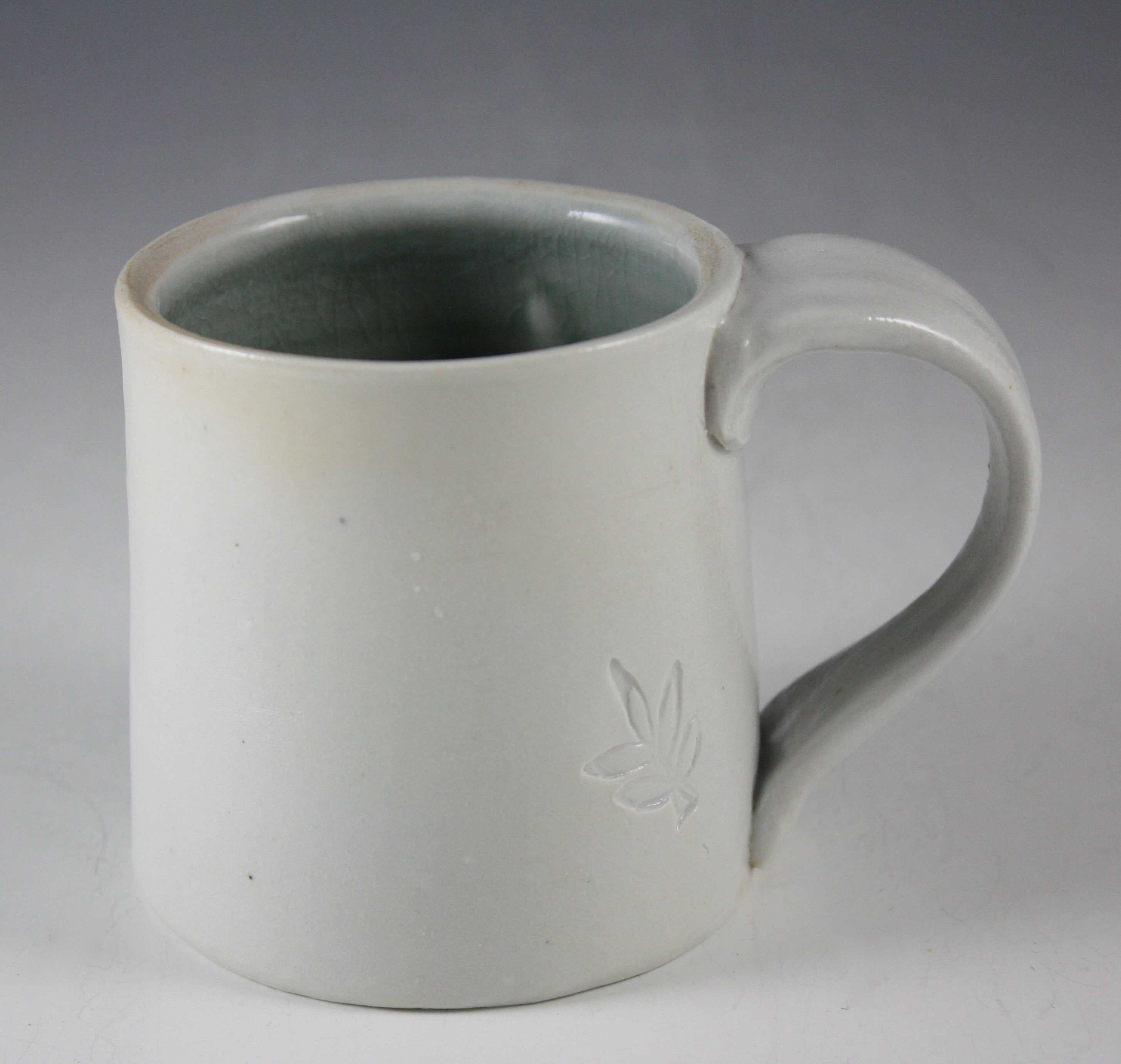 Porcelain Mug with Leaf Stamp 21-282