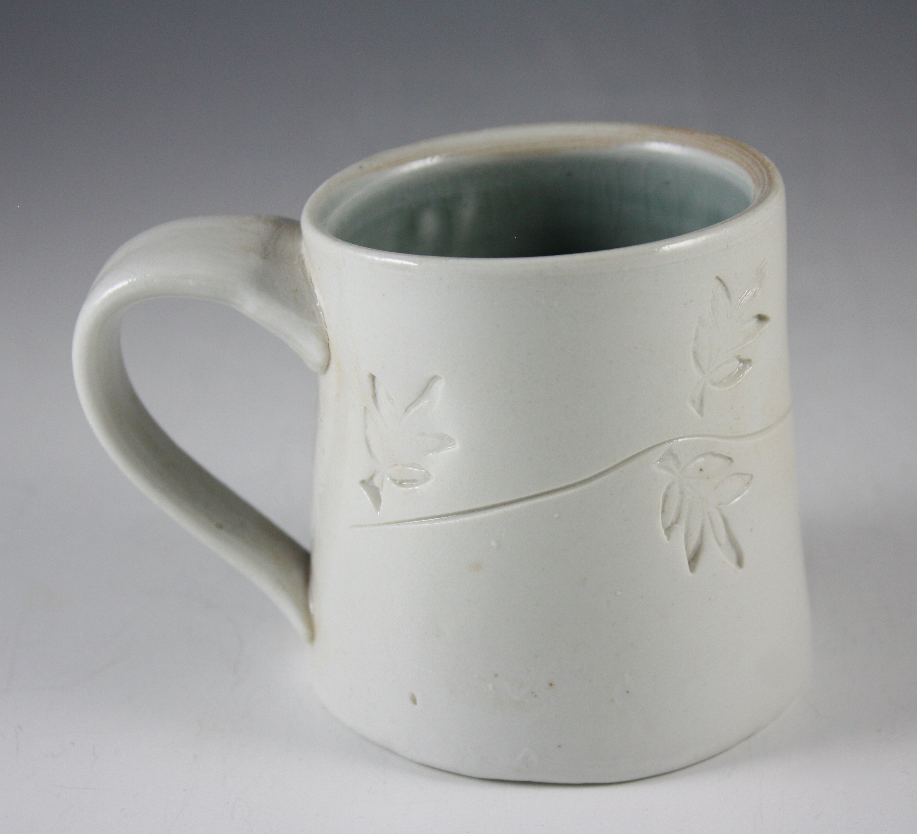 Porcelain Mug with Leaf Stamp 21-286