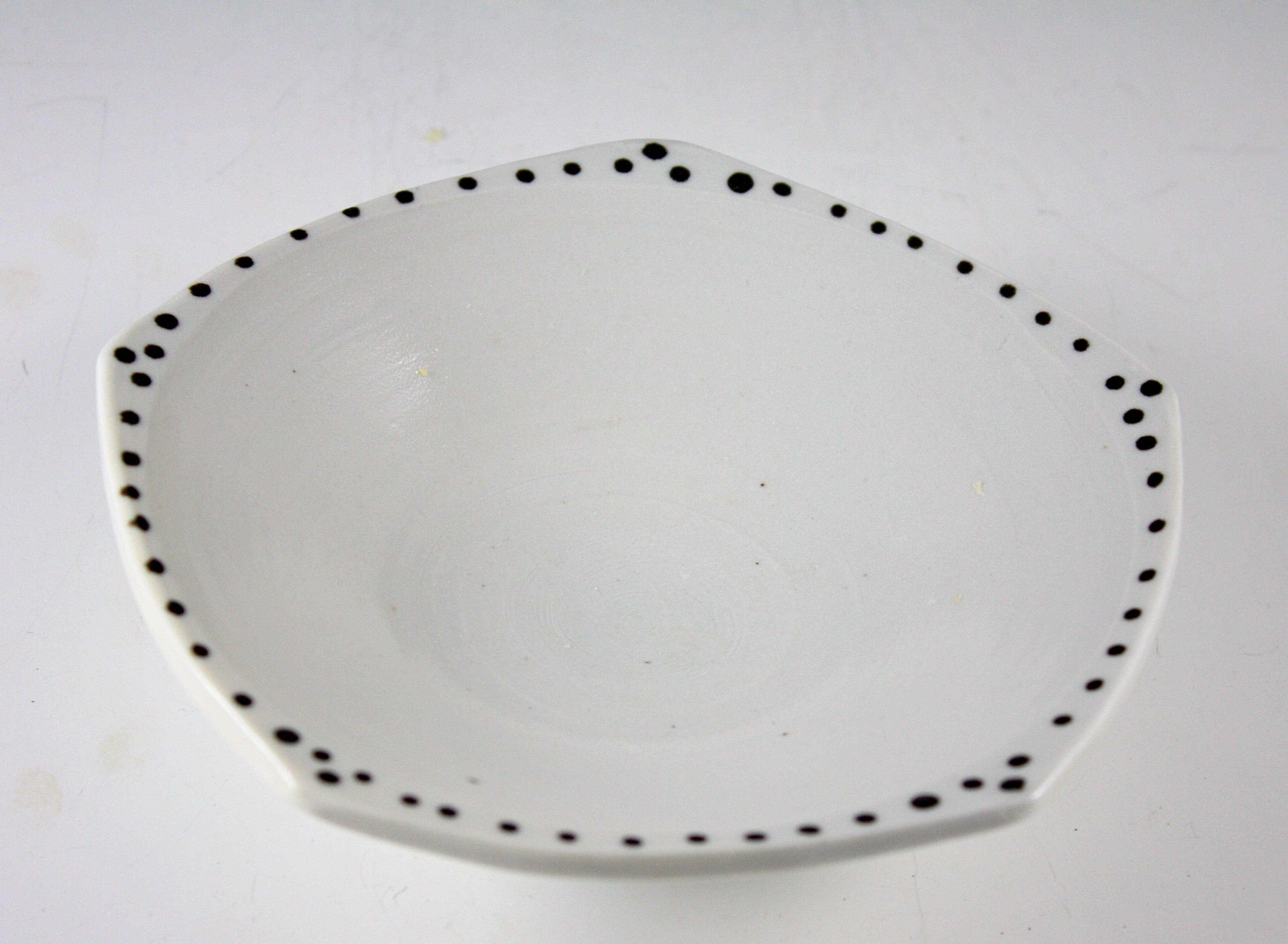 Five-Sided Porcelain Bowl 21-311